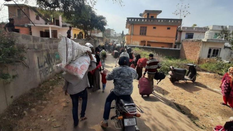 जम्मू में रह रहे रोहिंग्या मुसलमान एकाएक क्यों आए पुलिस के निशाने पर- ग्राउंड रिपोर्ट जम्मू में रह रहे रोहिंग्या मुसलमान एकाएक क्यों आए पुलिस के निशाने पर- ग्राउंड रिपोर्ट