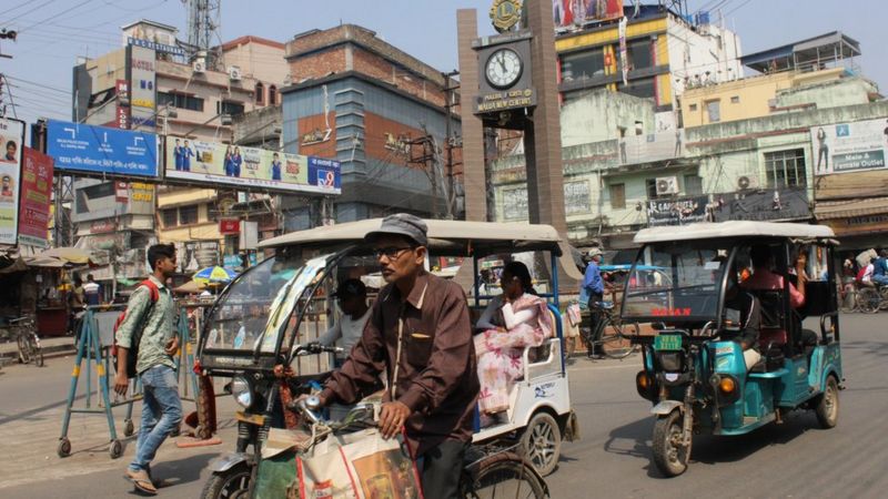 पश्चिम बंगाल चुनाव: मुसलमान बहुल मालदा में इस बार का समीकरण जानिए