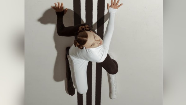 मजेदार मीम्स और जोक्स की आई बाढ़