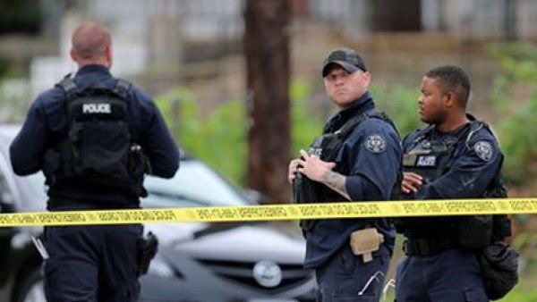 30 लाख डॉलर से अधिक का लिया बीमा