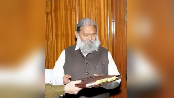 Football stadium with state-of-the-art facilities built in Ambala, Health Minister Vij given information