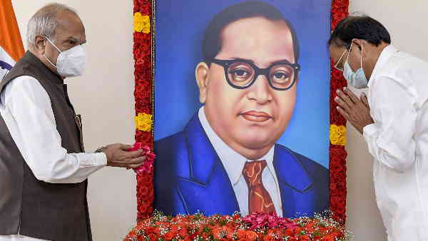 बचपन से ही पढ़ने में तेज थे अंबेडकर