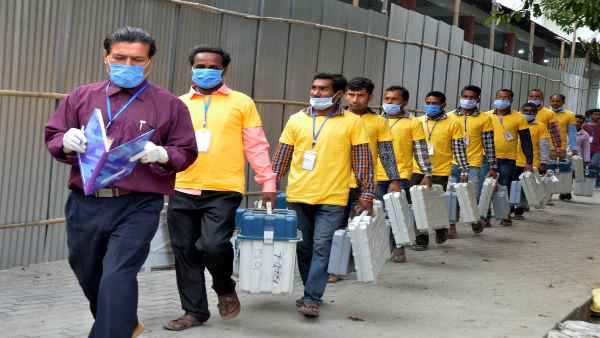 असम में पहले चरण में 47 सीटों पर वोटिंग असम में पहले चरण में 47 सीटों पर वोटिंग