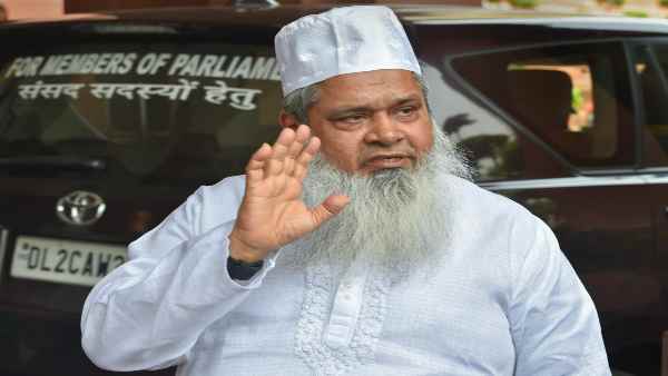 कितनी संपत्ति के मालिक हैं बदरुद्दीन अजमल ?