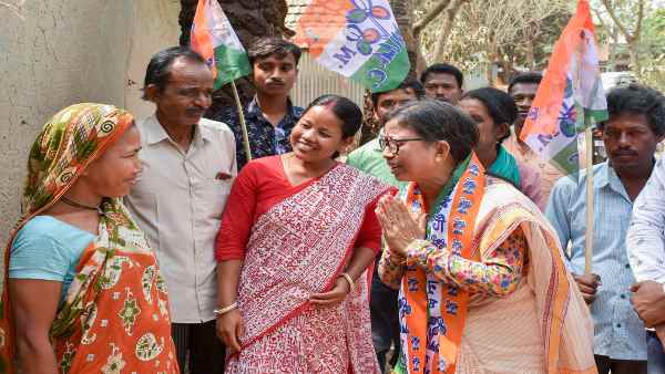 भवानीपुर में भी खुलकर बोलने से बच रहे हैं वोटर