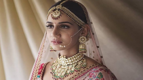 संजना की गुगली के शिकार हुए बुमराह, देखें wedding Album संजना की गुगली के शिकार हुए बुमराह, देखें wedding Album