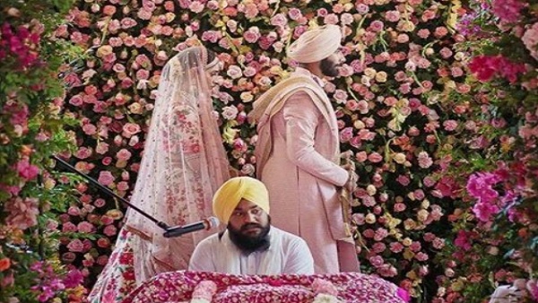 संजना की गुगली के शिकार हुए बुमराह, देखें wedding Album संजना की गुगली के शिकार हुए बुमराह, देखें wedding Album