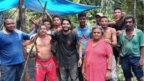 जंगल से जिंदा निकलने की जंग