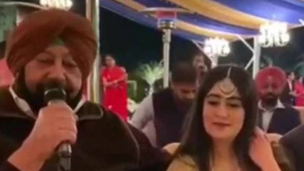 लोगों ने की सीएम के गीत की तारीफ लोगों ने की सीएम के गीत की तारीफ