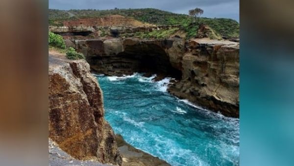 कैसे पहुंचे गुलाबी गुफा?