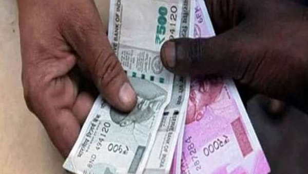 लगभग दो करोड़ थी इन बालों की कीमत