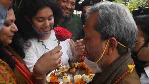 तीरथ सिंह रावत की पत्नी ने जताया पार्टी हाई कमान का धन्यवाद