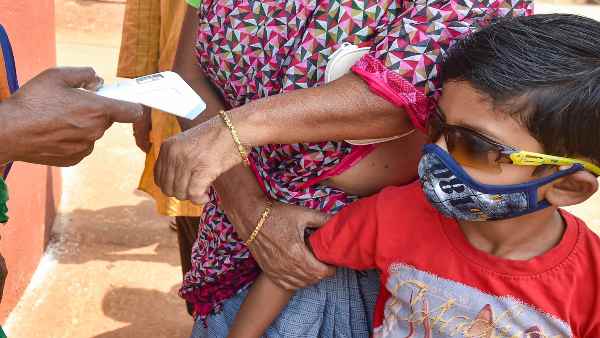 वोटरों को धमकाने के भी आरोप लगे वोटरों को धमकाने के भी आरोप लगे