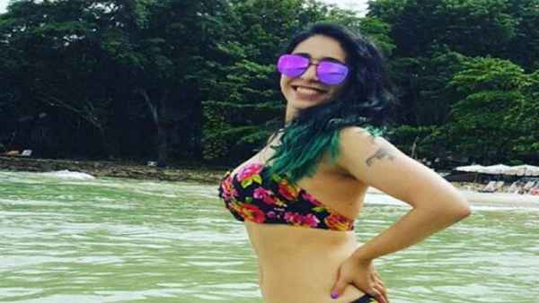 नेहा भसीन बोलीं एक महिला के सपनों की लंबाई को उसके कपड़े