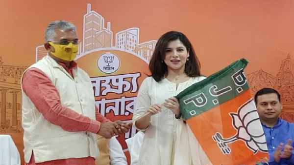 सियासी दुश्मनों को सितारों के जरिए निपटाने की तैयारी