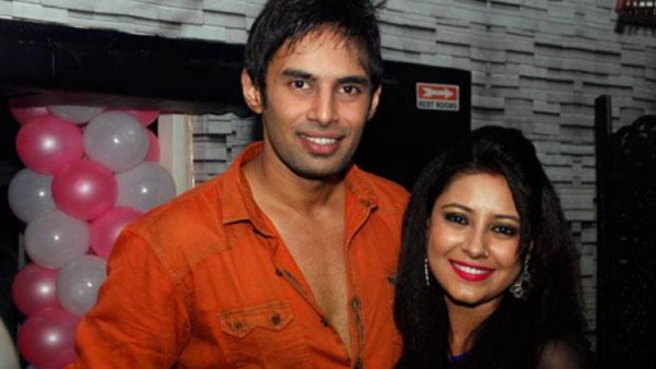 माता-पिता और पत्नी को है उम्मीद