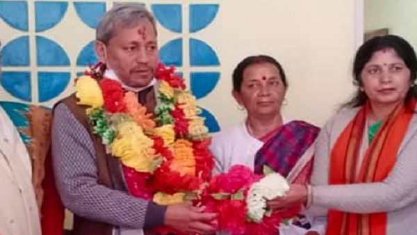 छात्र संघ अध्यक्ष भी रह चुके हैं रावत छात्र संघ अध्यक्ष भी रह चुके हैं रावत