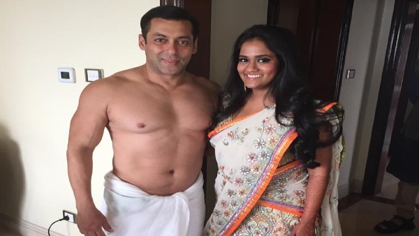 शादी के दौरान की पुरानी फोटो शादी के दौरान की पुरानी फोटो