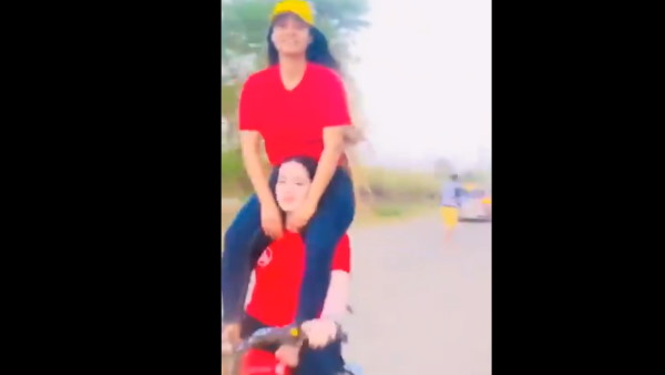 सुरक्षा के नाम पर बाबा जी का ठुल्लू सुरक्षा के नाम पर बाबा जी का ठुल्लू