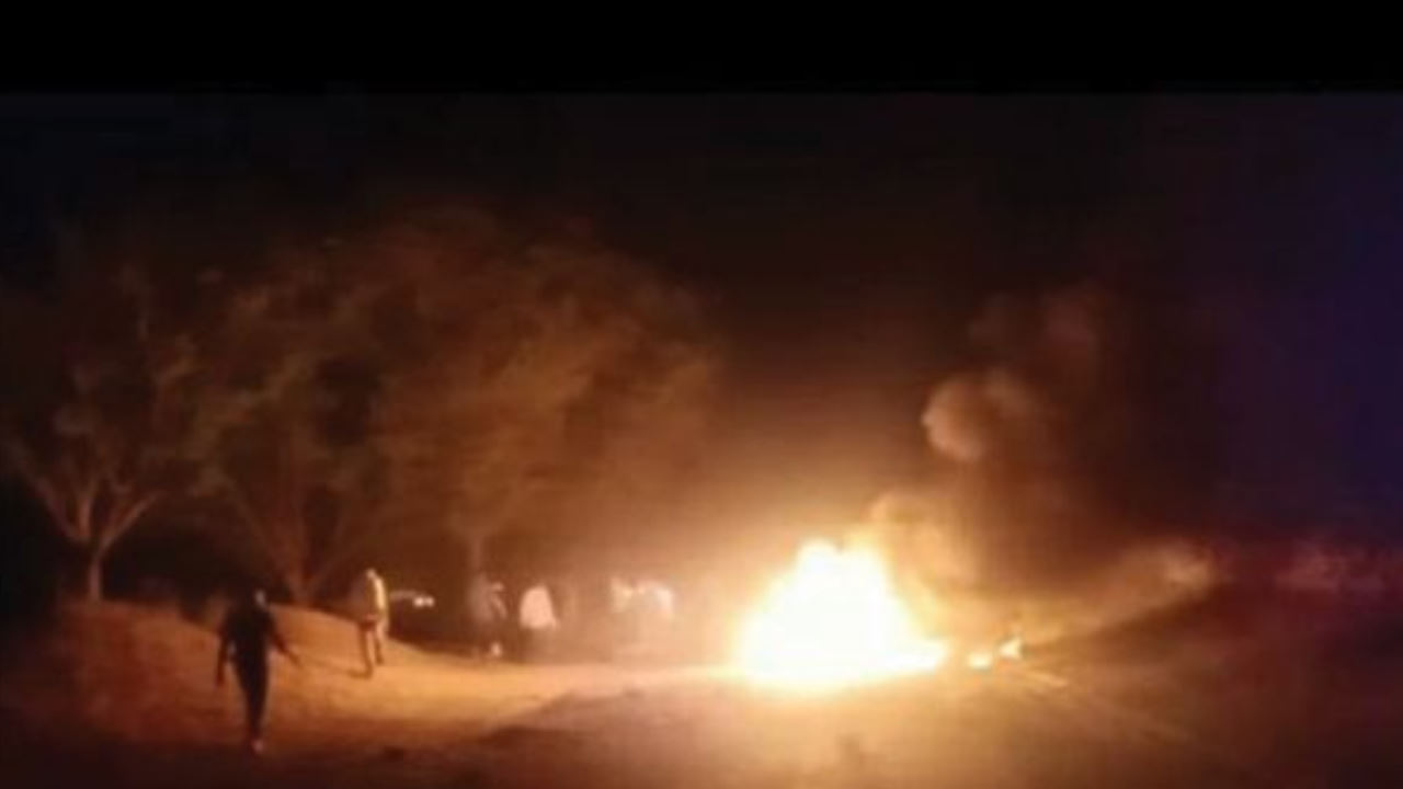 Rajasthan: Three friends burnt alive on Holi, fire in a moving car in Nagaur Rajasthan: Three friends burnt alive on Holi, fire in a moving car in Nagaur