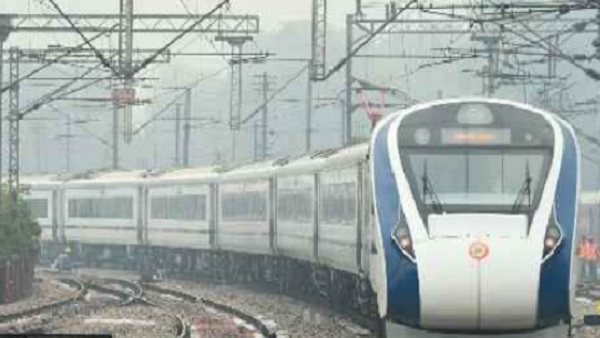 अप्रैल से चलेंगी दुरंतो,शताब्दी,गरीब रथ जैसी स्पेशल ट्रेनें