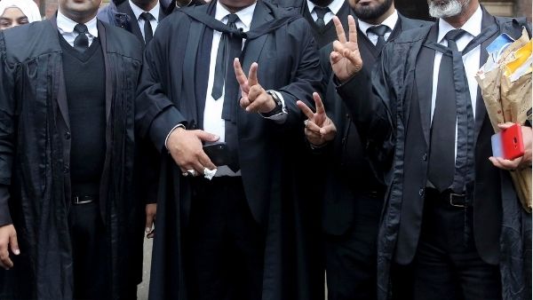 होगी कानूनी कार्रवाई? होगी कानूनी कार्रवाई?