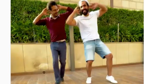 हार्डी संधू के साथ नवाज ने किए हुक स्टेप हार्डी संधू के साथ नवाज ने किए हुक स्टेप