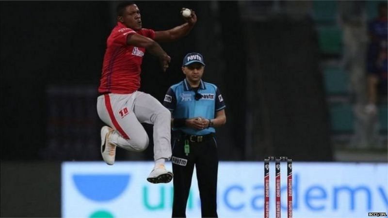 आईपीएलः 90 मिनट में 20 ओवर रोमांच बढ़ाएगा या कप्तानों के होश उड़ाएगा? आईपीएलः 90 मिनट में 20 ओवर रोमांच बढ़ाएगा या कप्तानों के होश उड़ाएगा?