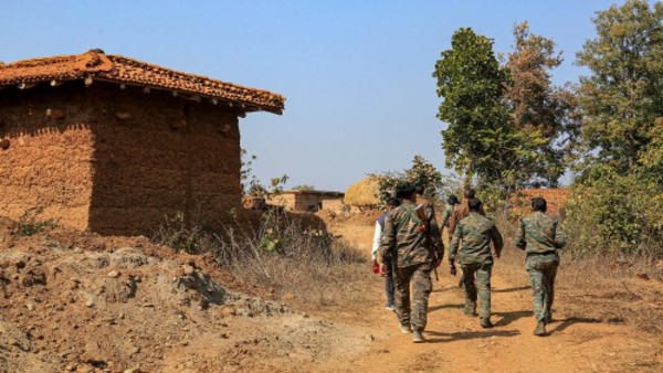 लाइलाज होते नक्सलवाद का समय रहते इलाज जरूरी! लाइलाज होते नक्सलवाद का समय रहते इलाज जरूरी!