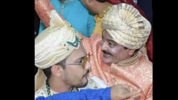 नए अपार्टमेंट में शिफ्ट हो गए थे आदित्य नए अपार्टमेंट में शिफ्ट हो गए थे आदित्य