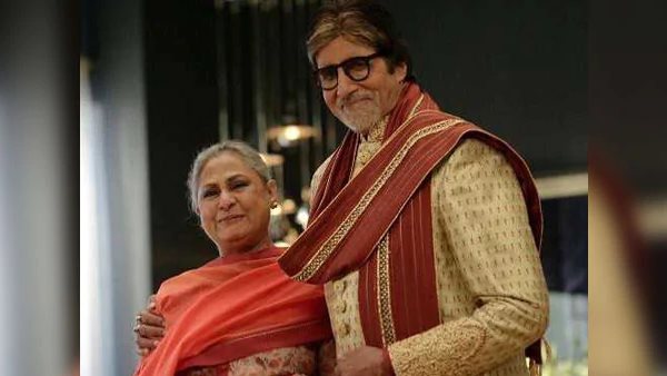 जया और अमिताभ को इसलिए करनी पड़ी थी जल्दी शादी जया और अमिताभ को इसलिए करनी पड़ी थी जल्दी शादी