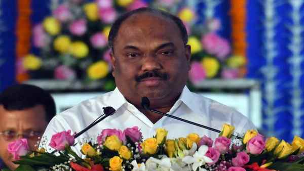 अनिल परब पर सचिन वाजे का आरोप क्या है ?