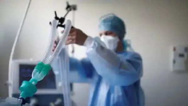 फ्रांस ने निभाई दोस्ती फ्रांस ने निभाई दोस्ती