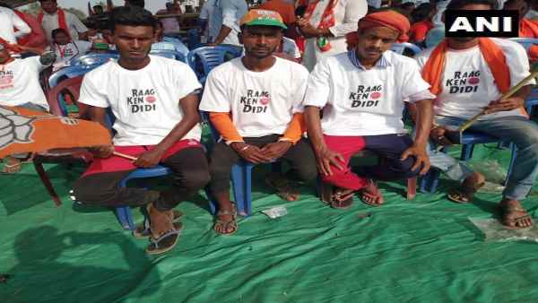 Bengal elections:PM Modi reached a rally in Howrahs Uluberia on Thursday, BJP workers were wearing a T-shirt with a special message
