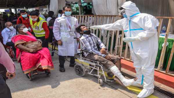 छत्तीसगढ़ में कंटेंमेंट जोन में आवाजाही पर सख्ती जरूरी