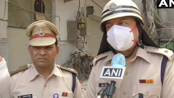 WATCH Delhi: Fire breaks out in a factory near MTNL office Dilshad Garden Industrial Area