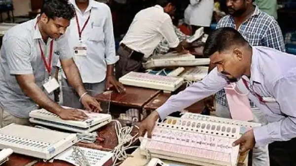 कोरोना के भय के बीच चुनाव कोरोना के भय के बीच चुनाव