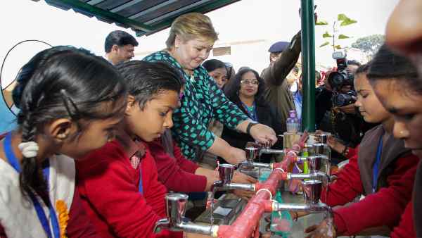 दो साल पहले भारत यात्रा पर आ चुकी हैं