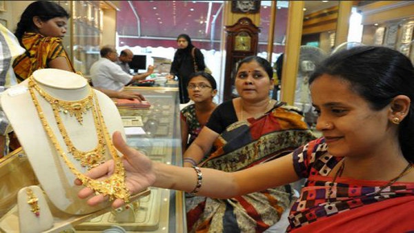 क्यों गिरा सोने का भाव क्यों गिरा सोने का भाव