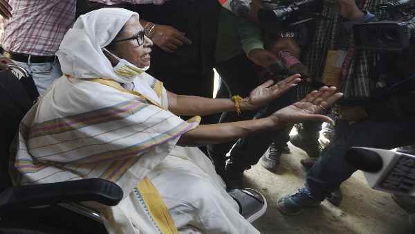 ममता पर यूपी-बिहार के लोगों को गुंडा कहने का आरोप