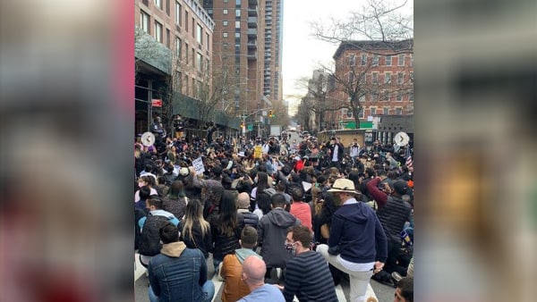 आंदोलनकारियों से की बात