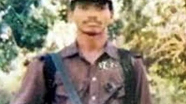 नक्सली कमांडर हिड़मा ने फोन पर दी है राकेश्वर सिंह की जानकारी! नक्सली कमांडर हिड़मा ने फोन पर दी है राकेश्वर सिंह की जानकारी!