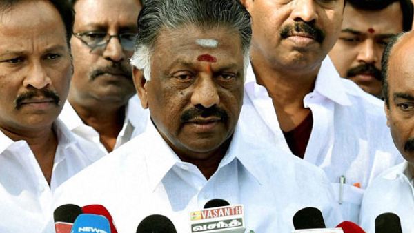 सीएम बनने के बाद डिप्टी सीएम बने पन्नीरसेल्वम