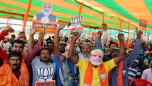 आधी से ज्यादा सीटें जीतने का है भाजपा को भरोसा