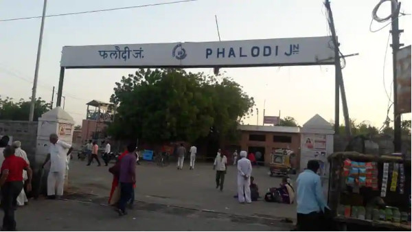 क्षमता से अधिक थे बंदी क्षमता से अधिक थे बंदी