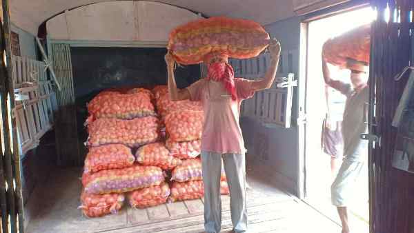 किसान रेल से बदलने लगी है अन्नदाताओं की जिंदगी