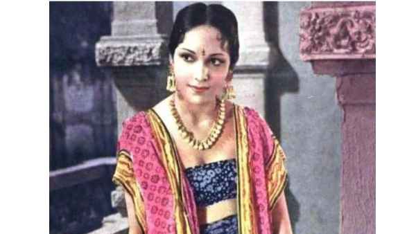 चार मिनट का किसिंग देकर मचाया था तहलका