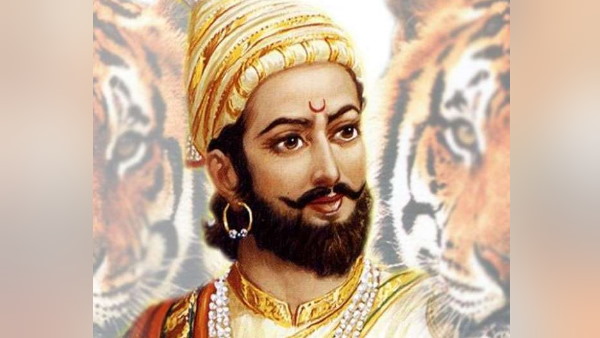 शत्रुओं के किले पर लहराया परचम