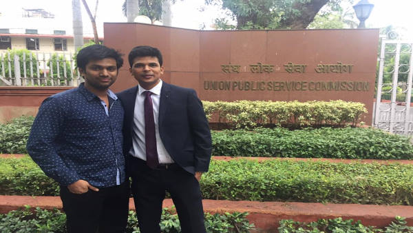 यूपीएससी पास करते ही बनाई IAS34.Com