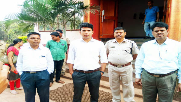 सोमेश उपाध्याय आईएएस की शिक्षा